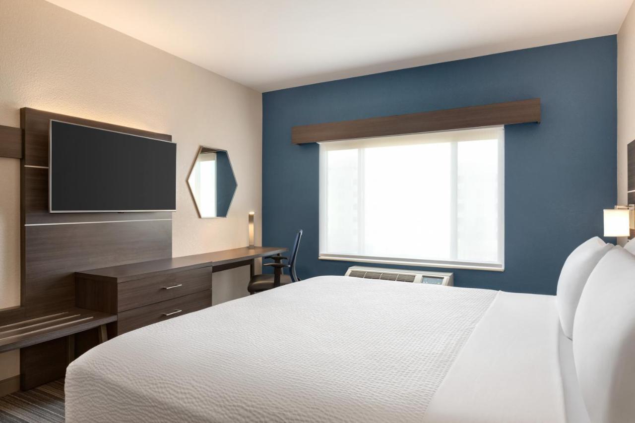 Holiday Inn Express & Suites Denver Airport By Ihg Экстерьер фото