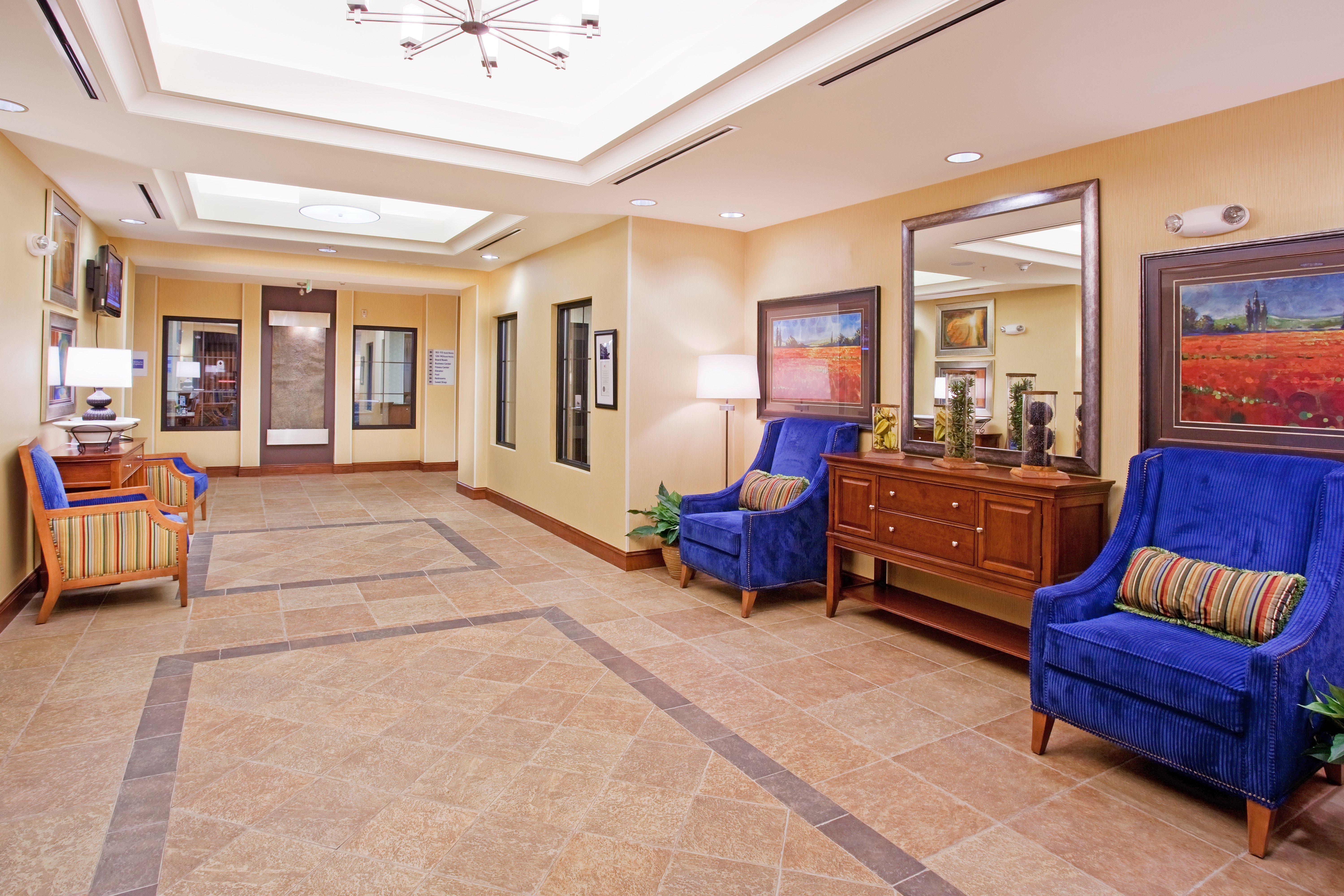 Holiday Inn Express & Suites Denver Airport By Ihg Экстерьер фото